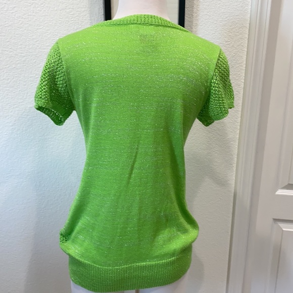 Green hearts and lots of sparkle - Picture 4 of 8